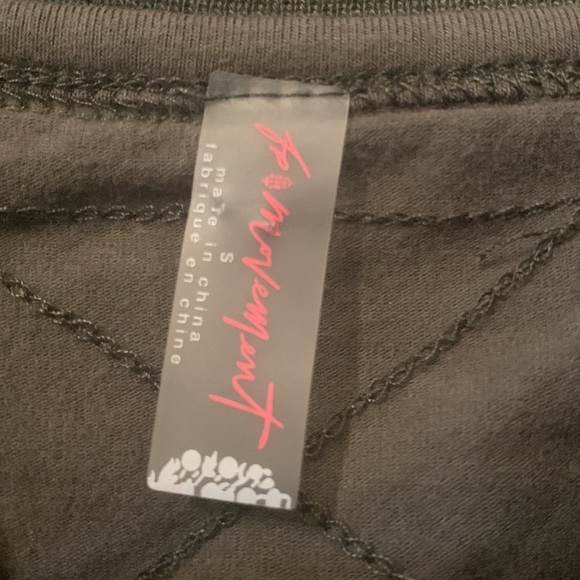 Free People FP Movement SMALL Juniper Long-Sleeve Jersey Tunic gently preloved - Picture 14 of 16